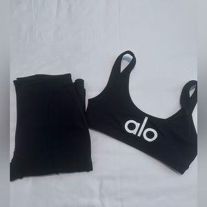 Alo yoga matching black leggings and bra set